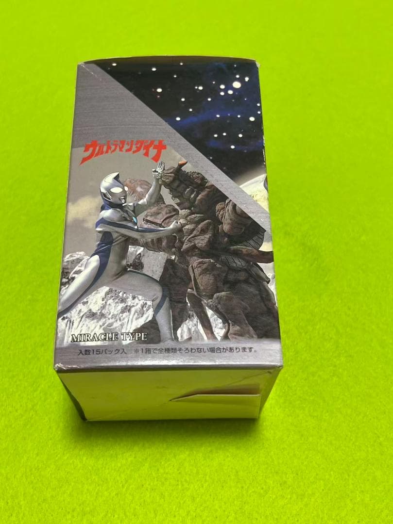 新品未開封 ウルトラマンダイナ トレーディングコレクションカード 1