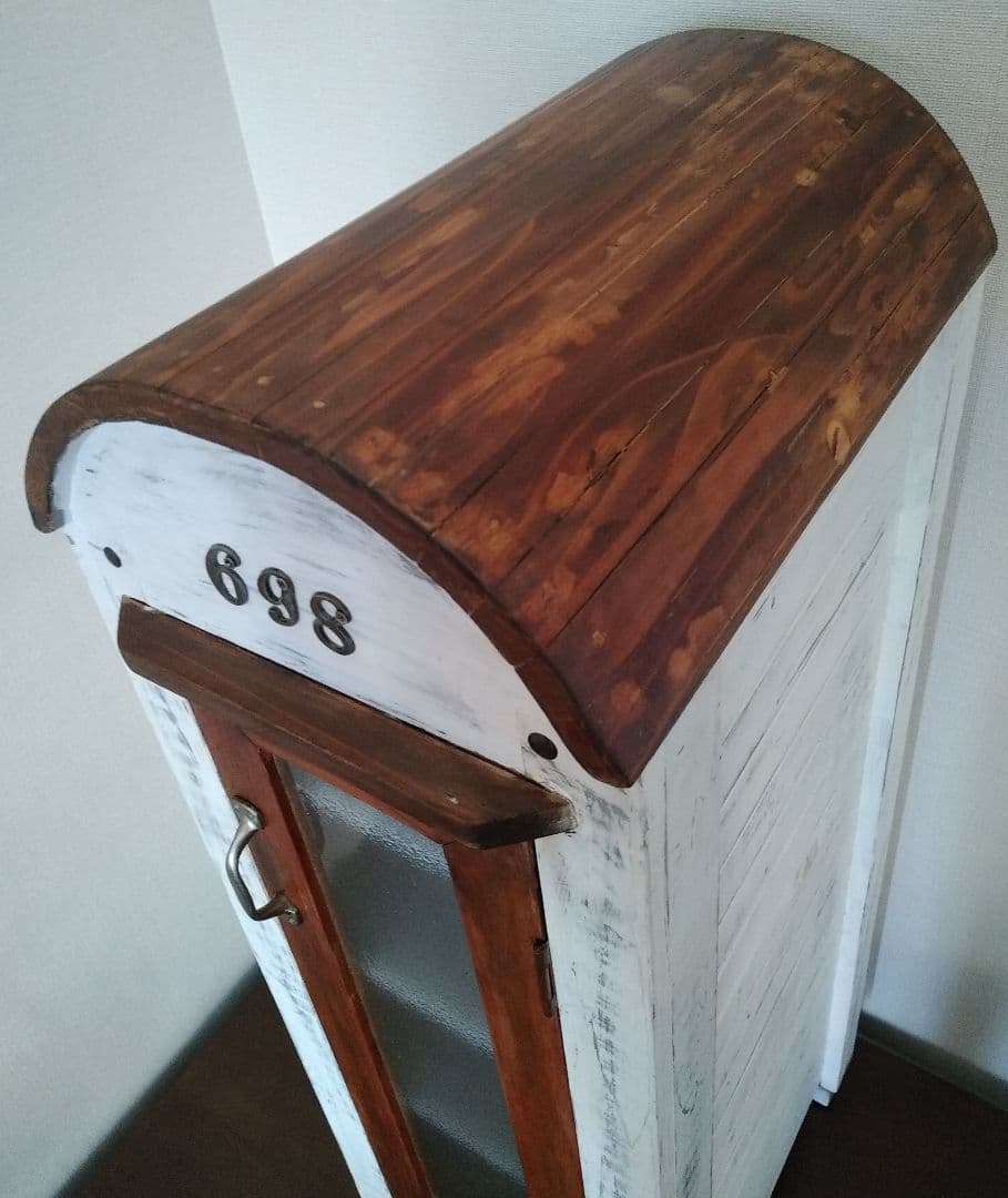 アンティーク収納棚（ハンドメイド）