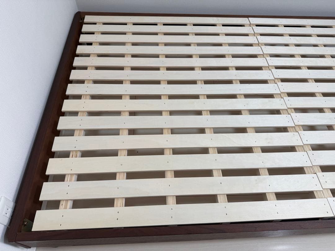 ニトリ　セミダブルベッドフレーム　コスモ　ほぼ新品　送料込価格