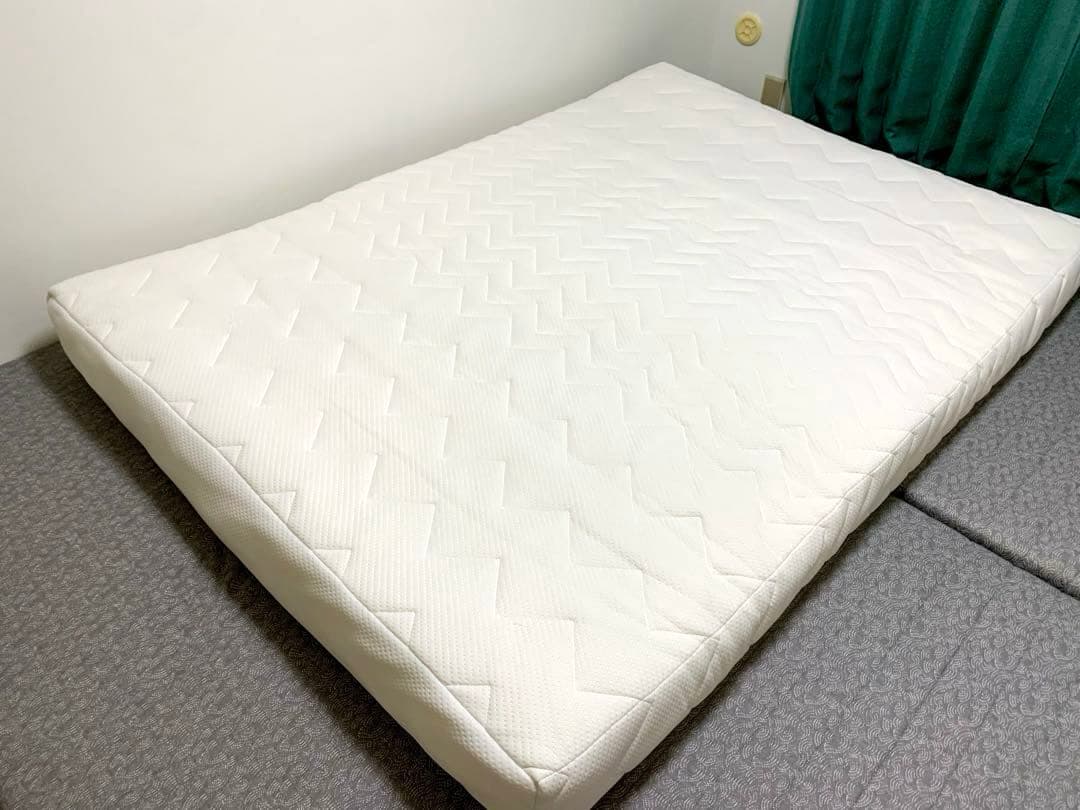 【美品】雲のやすらぎプレミアムマットレス ダブル【送料込み】