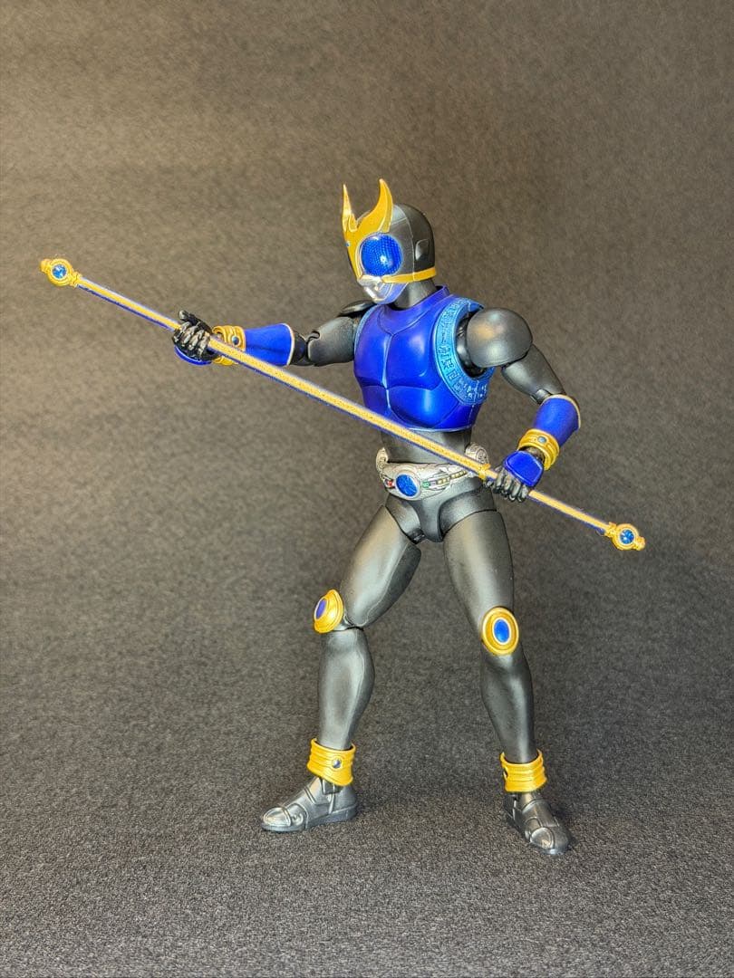 S.H.Figuarts（真骨彫製法） 仮面ライダークウガ ドラゴンフォーム