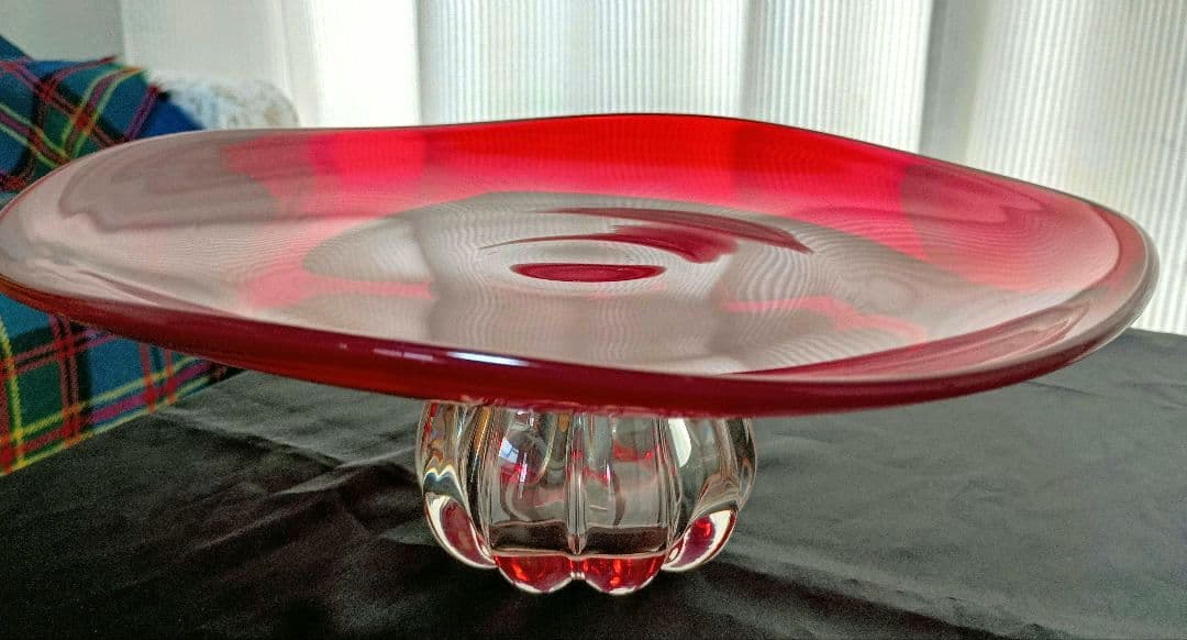 希少　アンティーク　ビンテージ　赤　レッドカラーガラス大皿　昭和レトロ