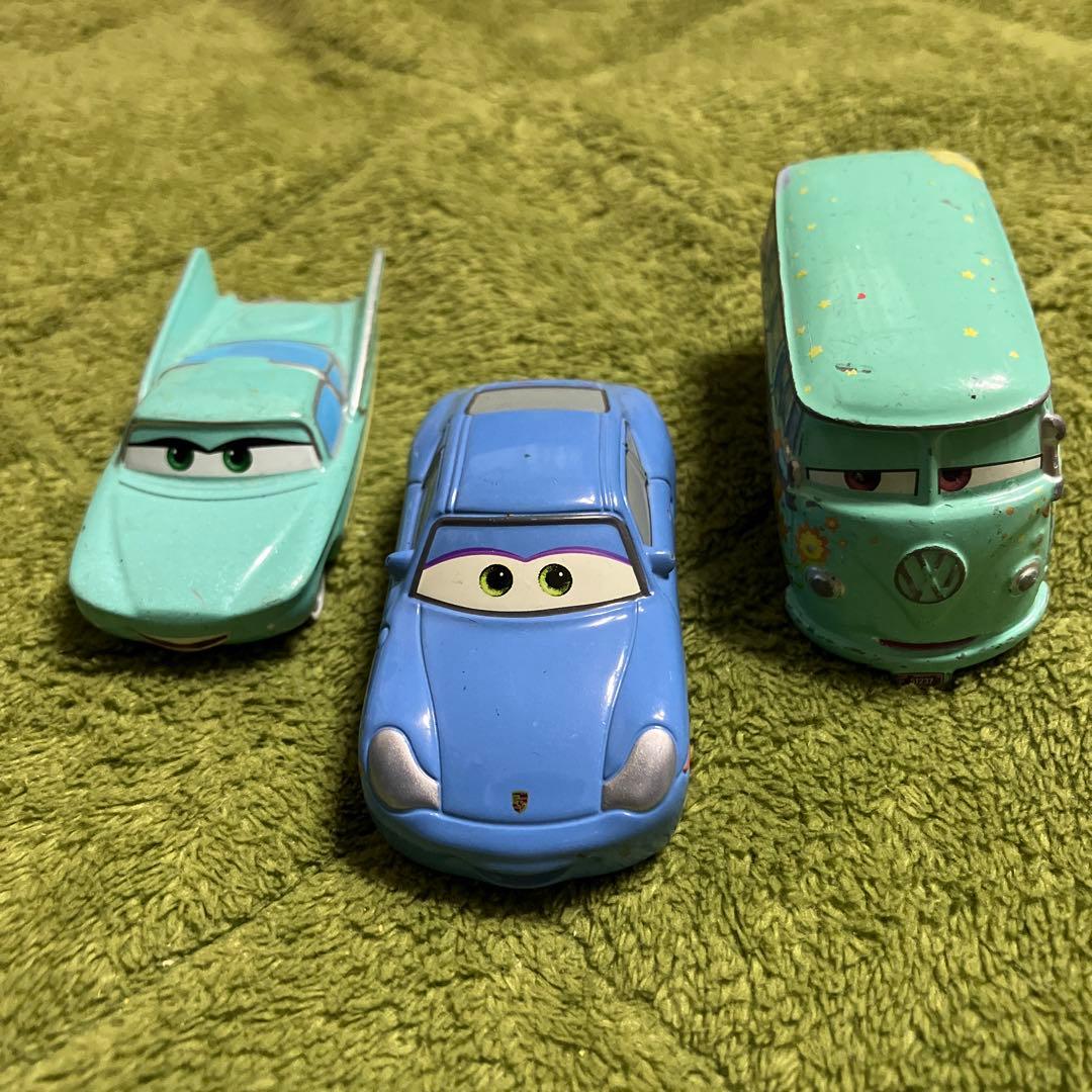 カーズ トミカ サリー フロー フィルモア 3体セット - メルカリ