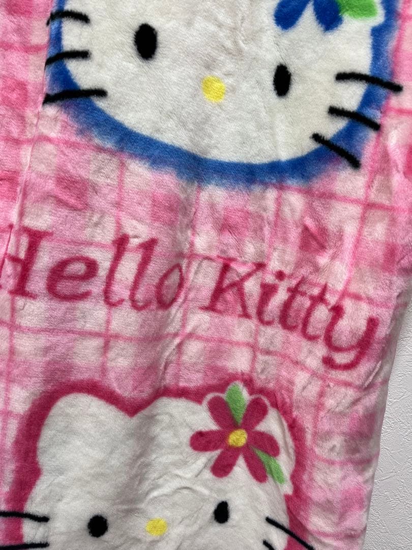 ☆激レア☆希少☆サンリオ☆ハローキティかいまき毛布