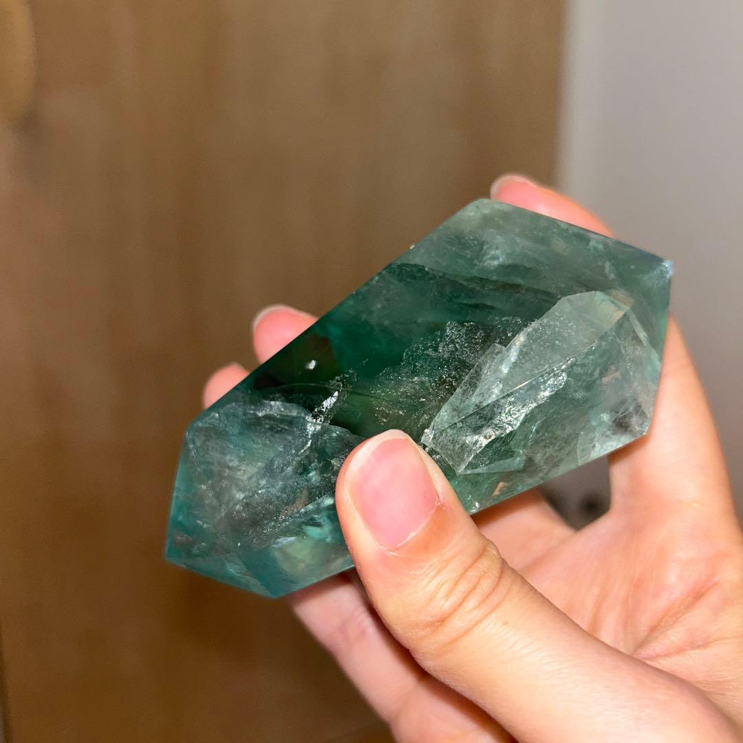 虹がすごい フローライト グリーン 天然石