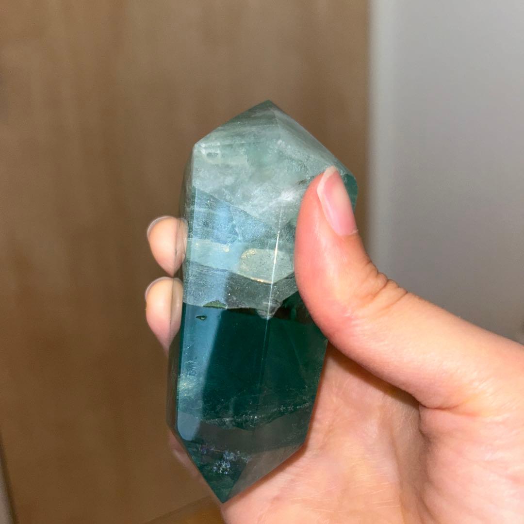 虹がすごい フローライト グリーン 天然石