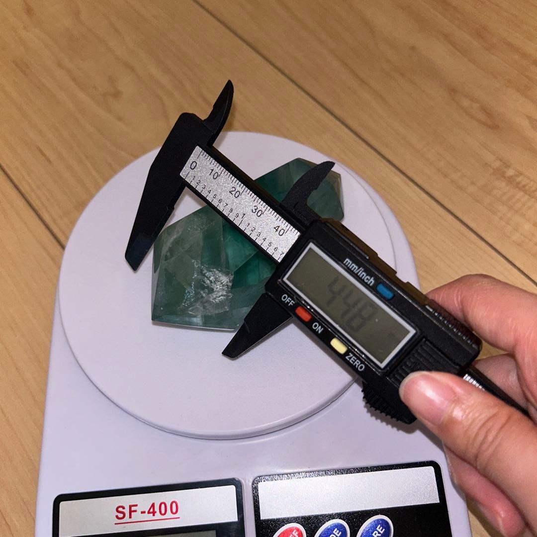 虹がすごい フローライト グリーン 天然石