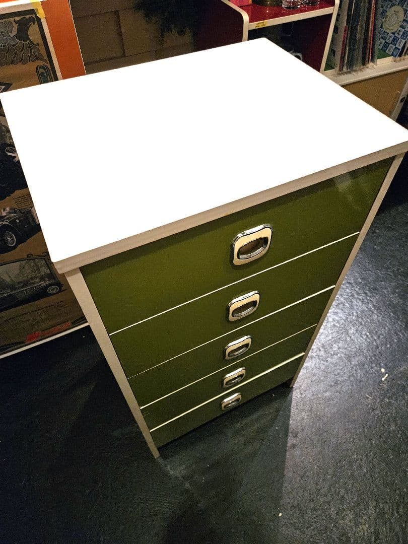 棚　タンス　引き出し　ラック　緑　昭和レトロ　レトロポップ　ヴィンテージ