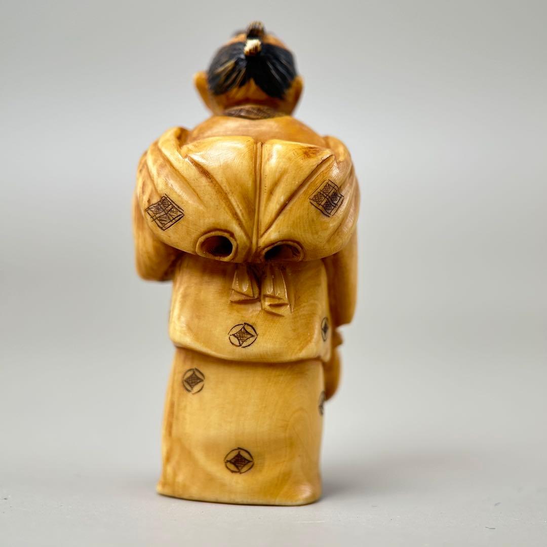 笑顔の人物 彫刻極上根付天然素材アンティーク骨董飾り物古美術置物細密細工