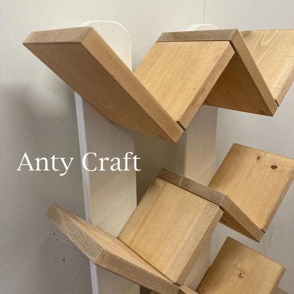 【NEW】【引取可能】大容量のCDラック CDスタンド LO/W 完成品