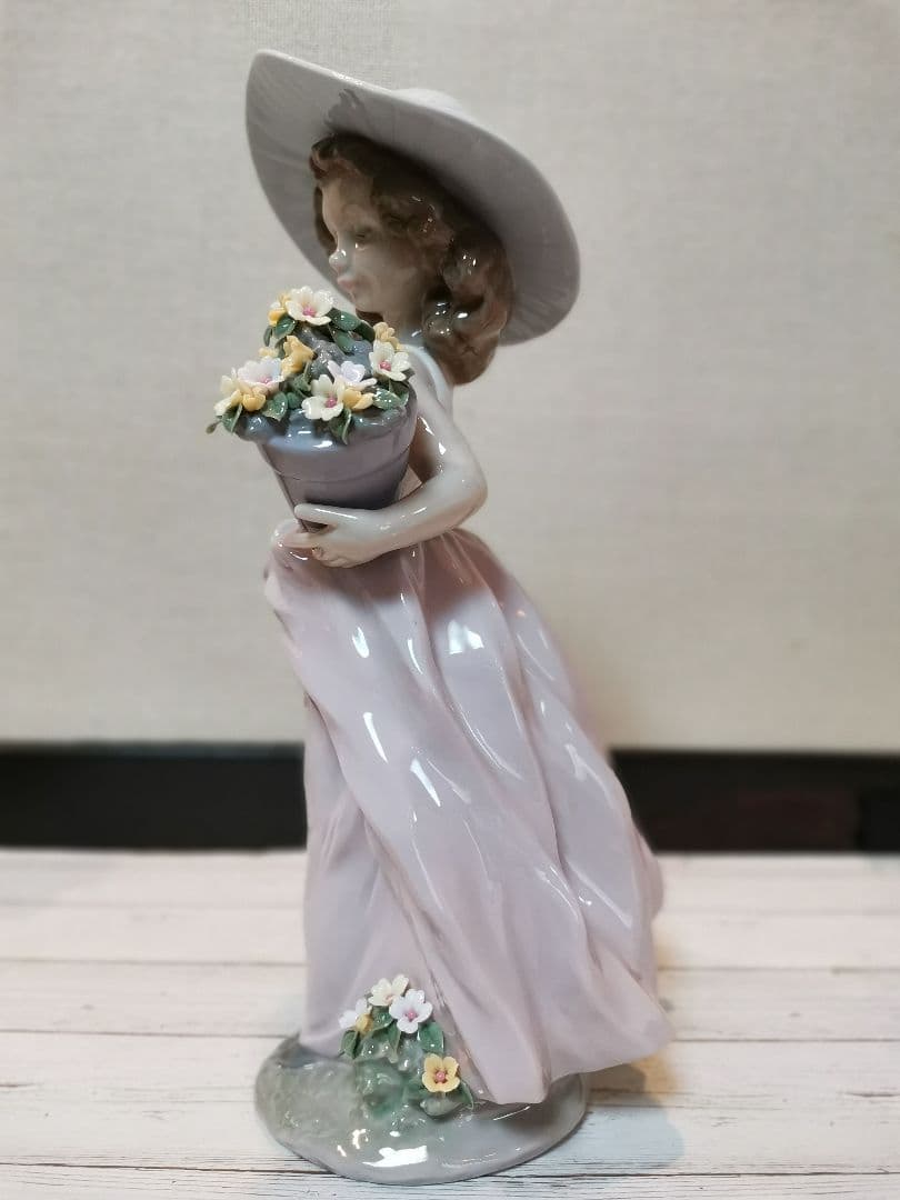 リヤドロ　No.7676 夢がかなって　★限定品★廃盤★美品★