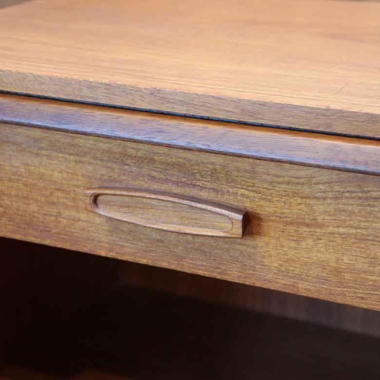 テレフォンベンチ Chippy Heath ヴィンテージ イギリス 電話台