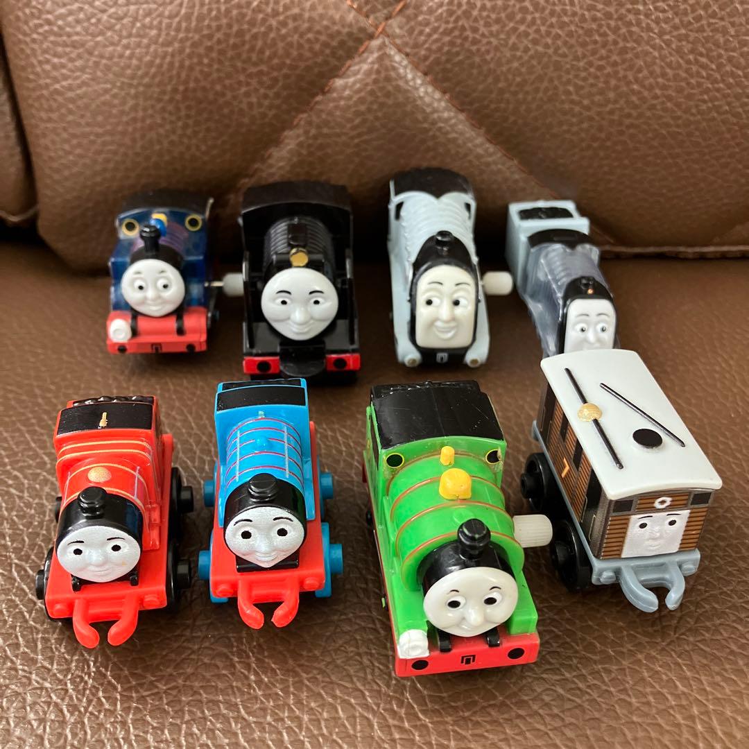 機関車トーマスまとめ売り - メルカリ