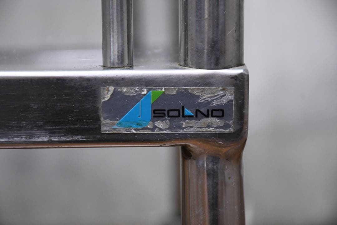 EEK73 SOLNO ステンレス製 2段 キャスターワゴン 上トレー脱着式