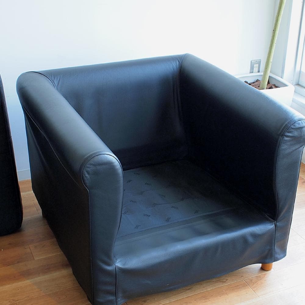 カッシーナイクスシー. ピエロ・リッソーニ 「ドリアン」 シングルソファ A