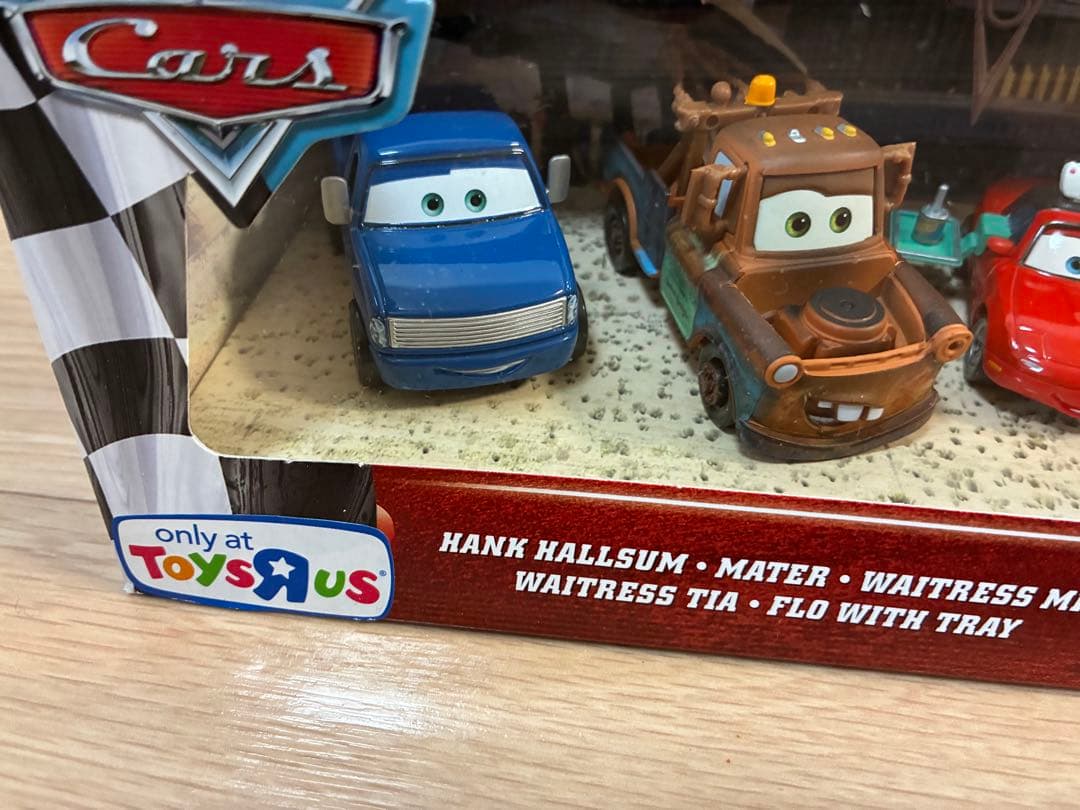 カーズ　フローズ V8 カフェ ギフトパック