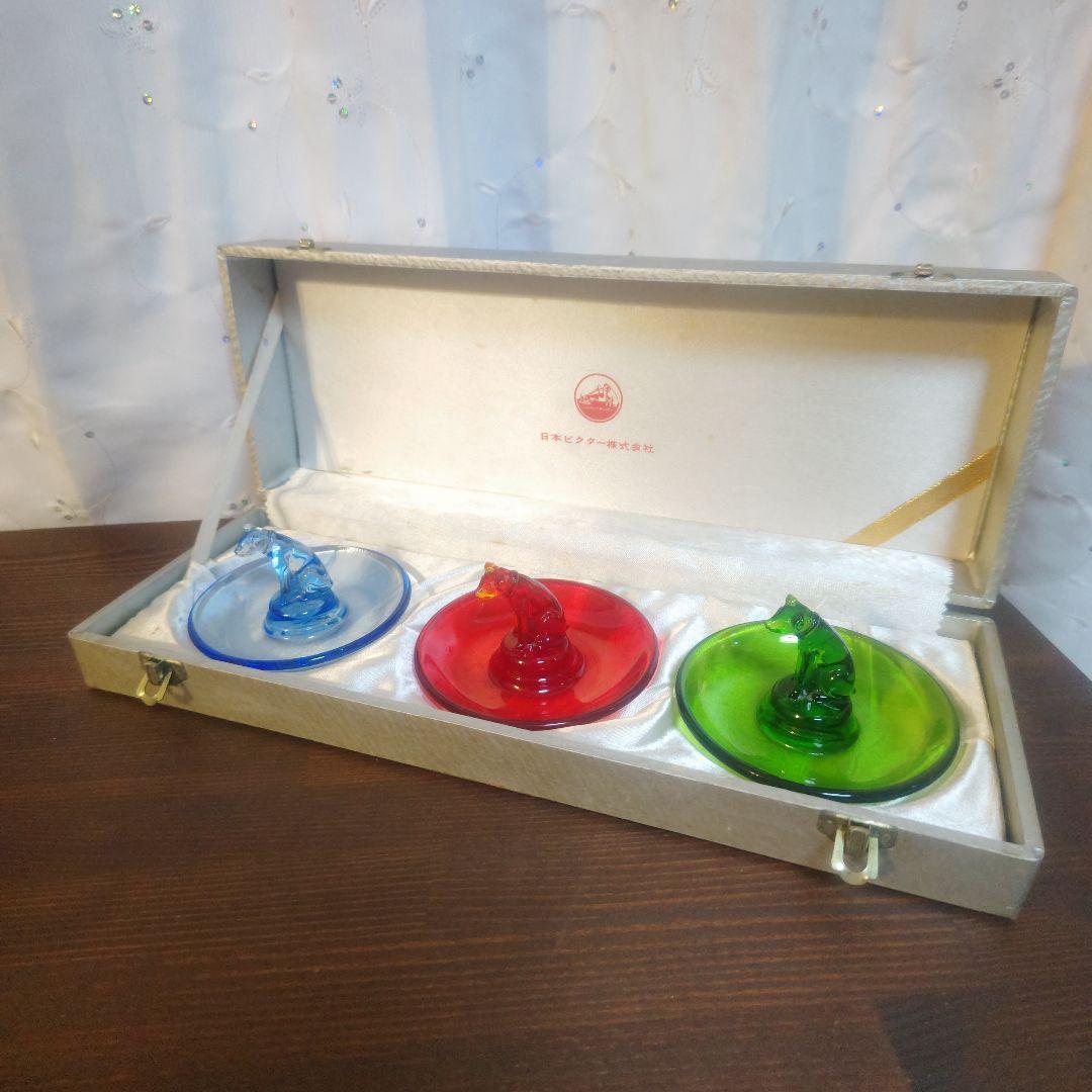 レア物ビクター犬 ニッパー君 灰皿3点ガラス製 アッシュトレイ