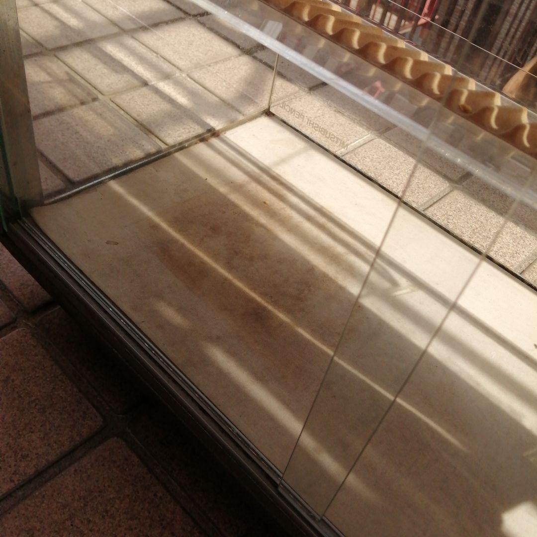 ガラスショーケース　三菱ペンシル　EXCEED