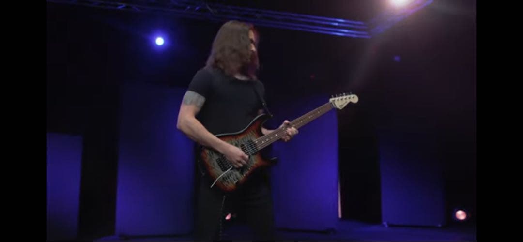 ギター Charvel MJ SD S1 HSH FR QM MNG