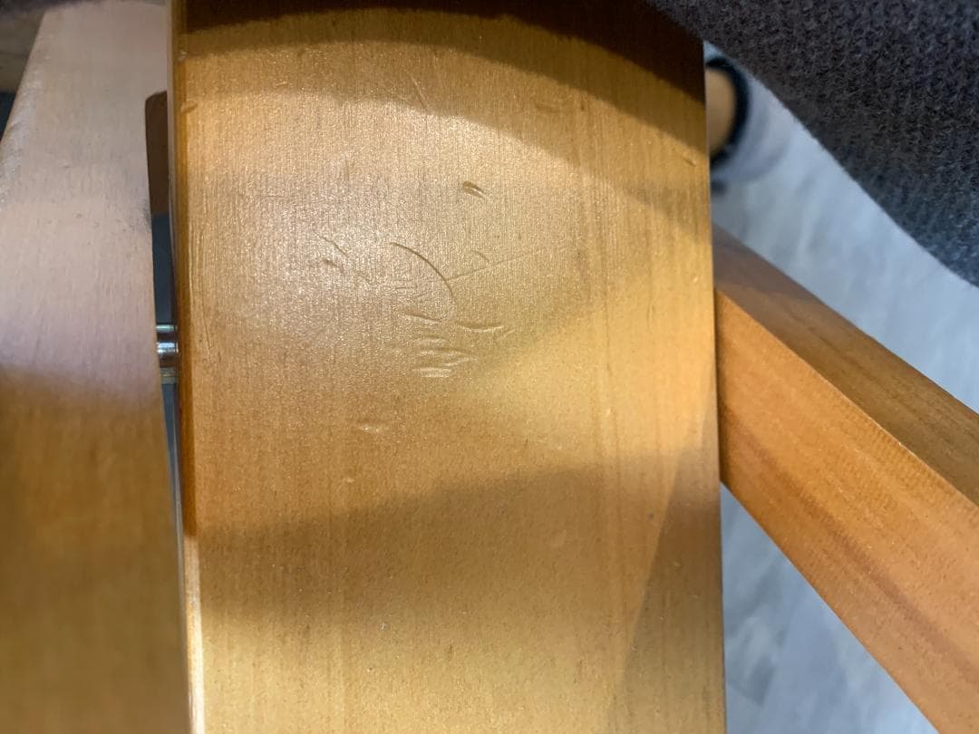 姿勢矯正チェア グレー 木製フレーム 高さ調整可能_タイヤフェルト付