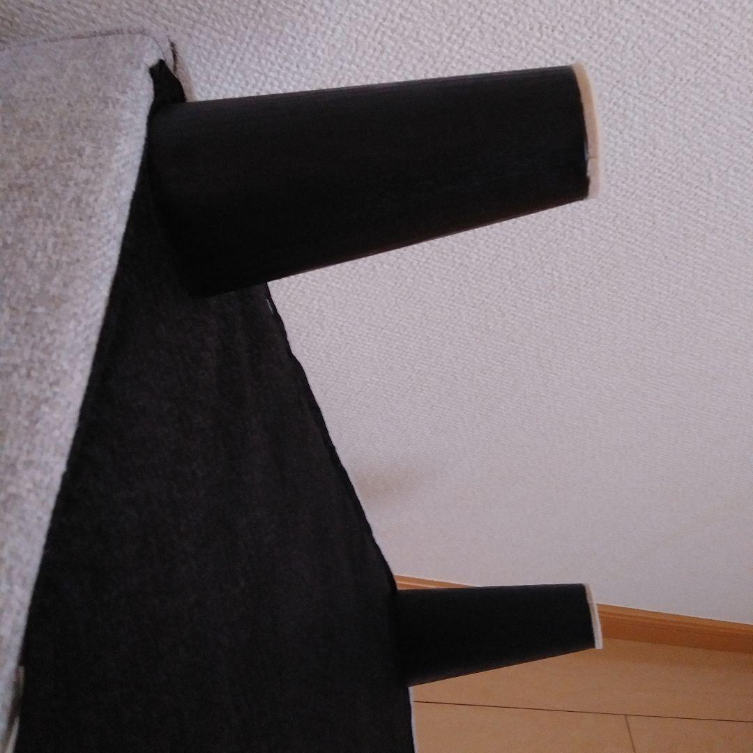 極美品　2つあります。グレーベージュファブリックオットマン 脚取り外し可能