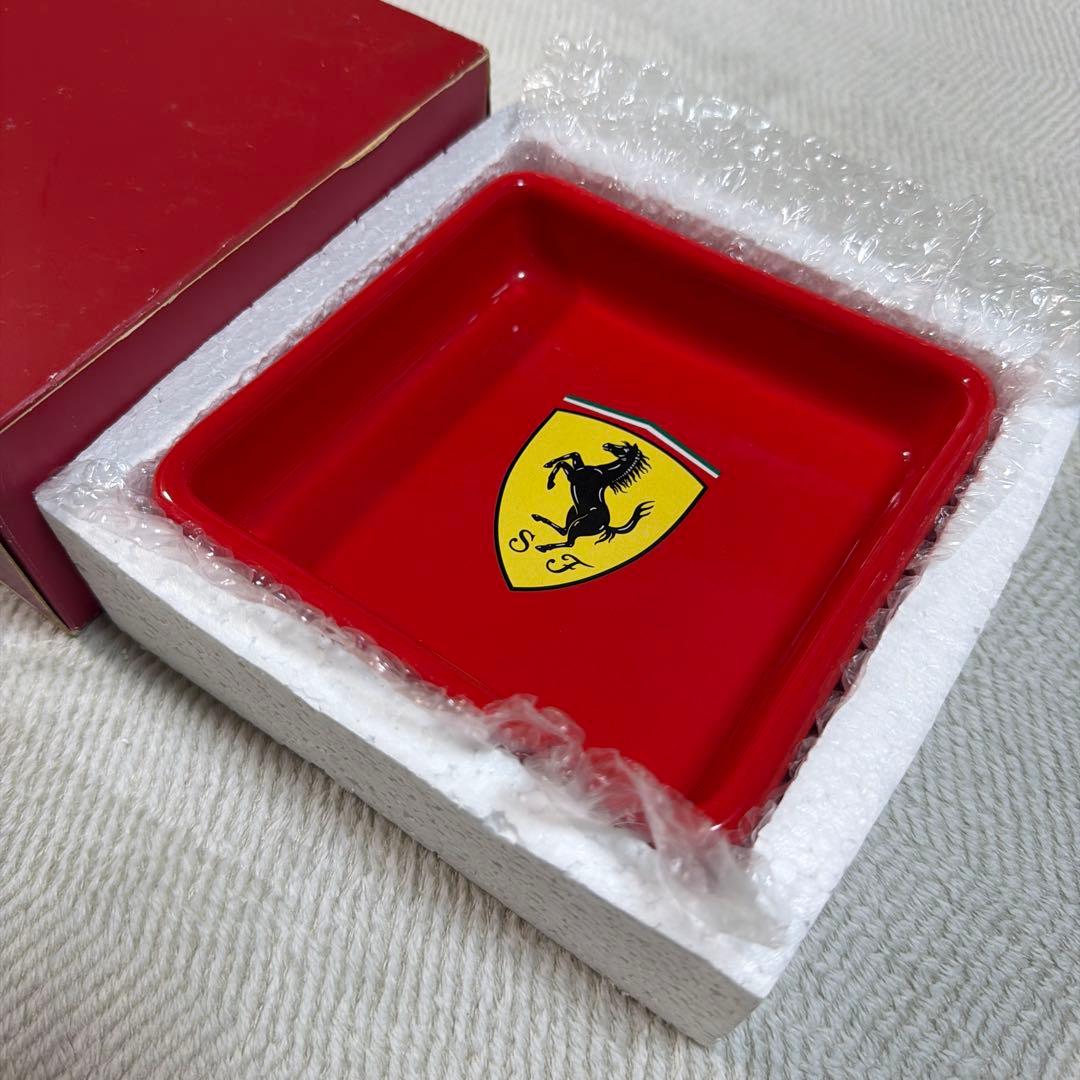 フェラーリ オフィシャル 陶器製 灰皿 アクセサリーケース キーケース
