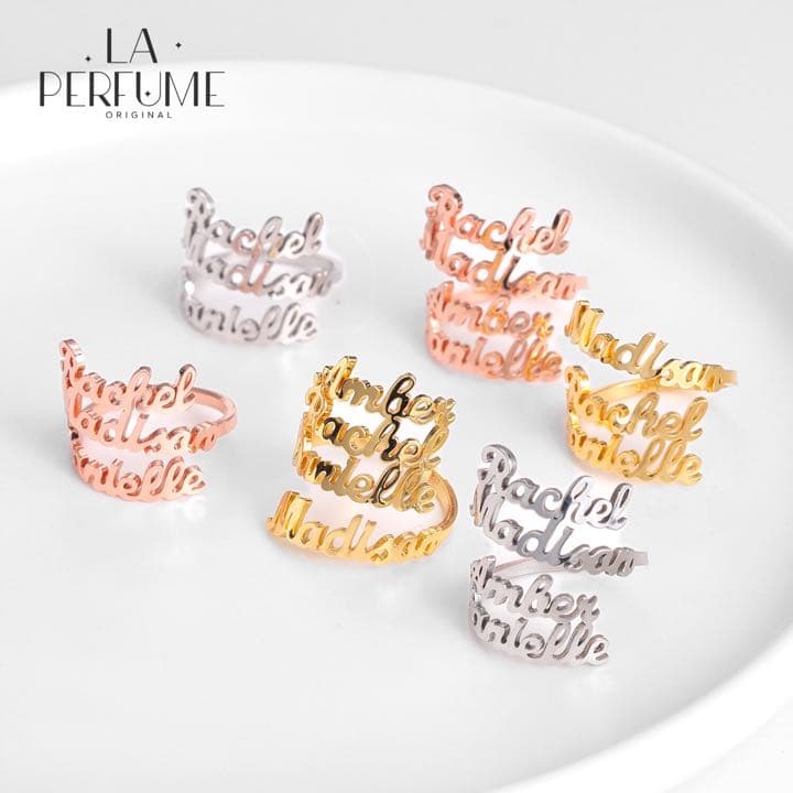 名入れ♡4箇所まで文字入れ可 家族✨イニシャル♡カスタムリング✨ゴールド 手作り