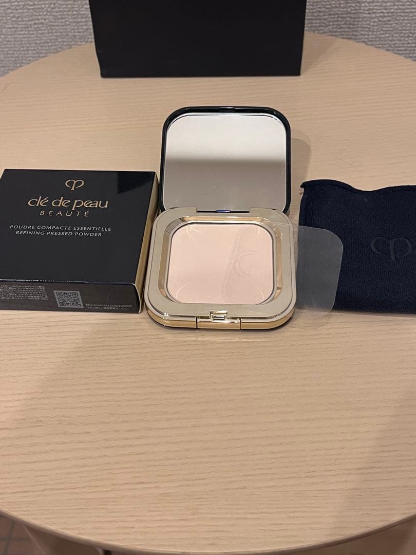 クレドポー ボーテ プードルコンパクトエサンシエルｎ 5g