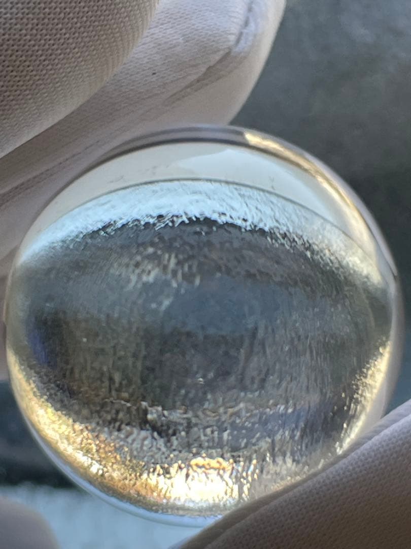 ③【鑑別書付き】天然ブラジル産 水晶 丸玉 約30mm 228.58ct