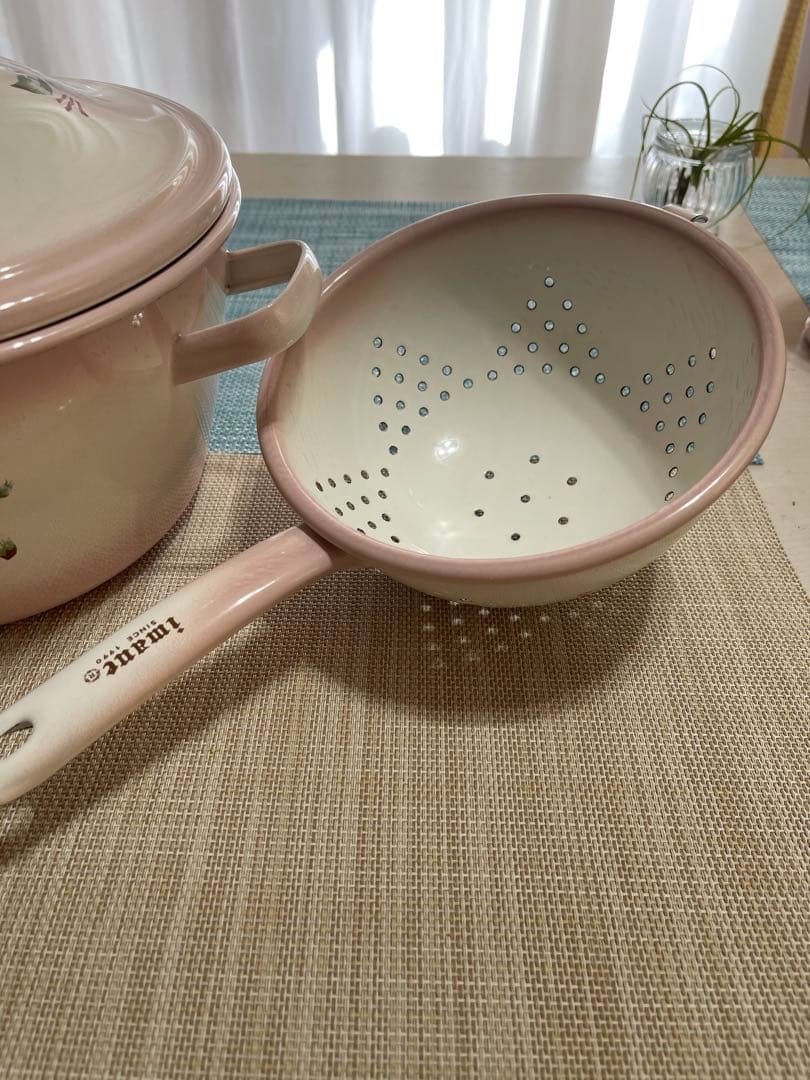 イマン ホーロー 両手鍋と片手コランダー おまとめ2点セット