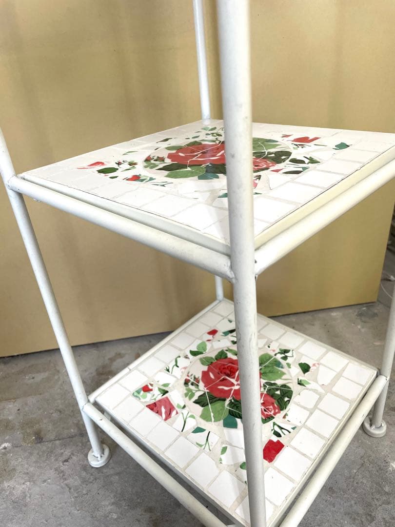 期間限定23日まで 花柄タイル張り ガーデンラック 4段ラック 薔薇 美品