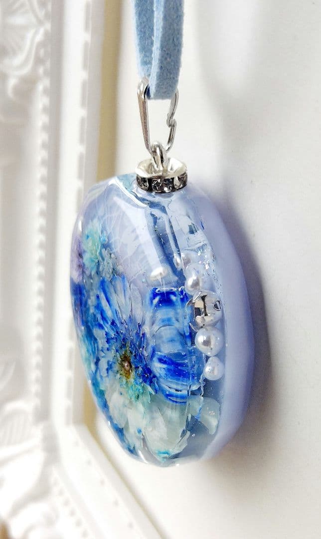 【1132】レジン　マトリカリア　ネックレス　ペンダント　ハンドメイド