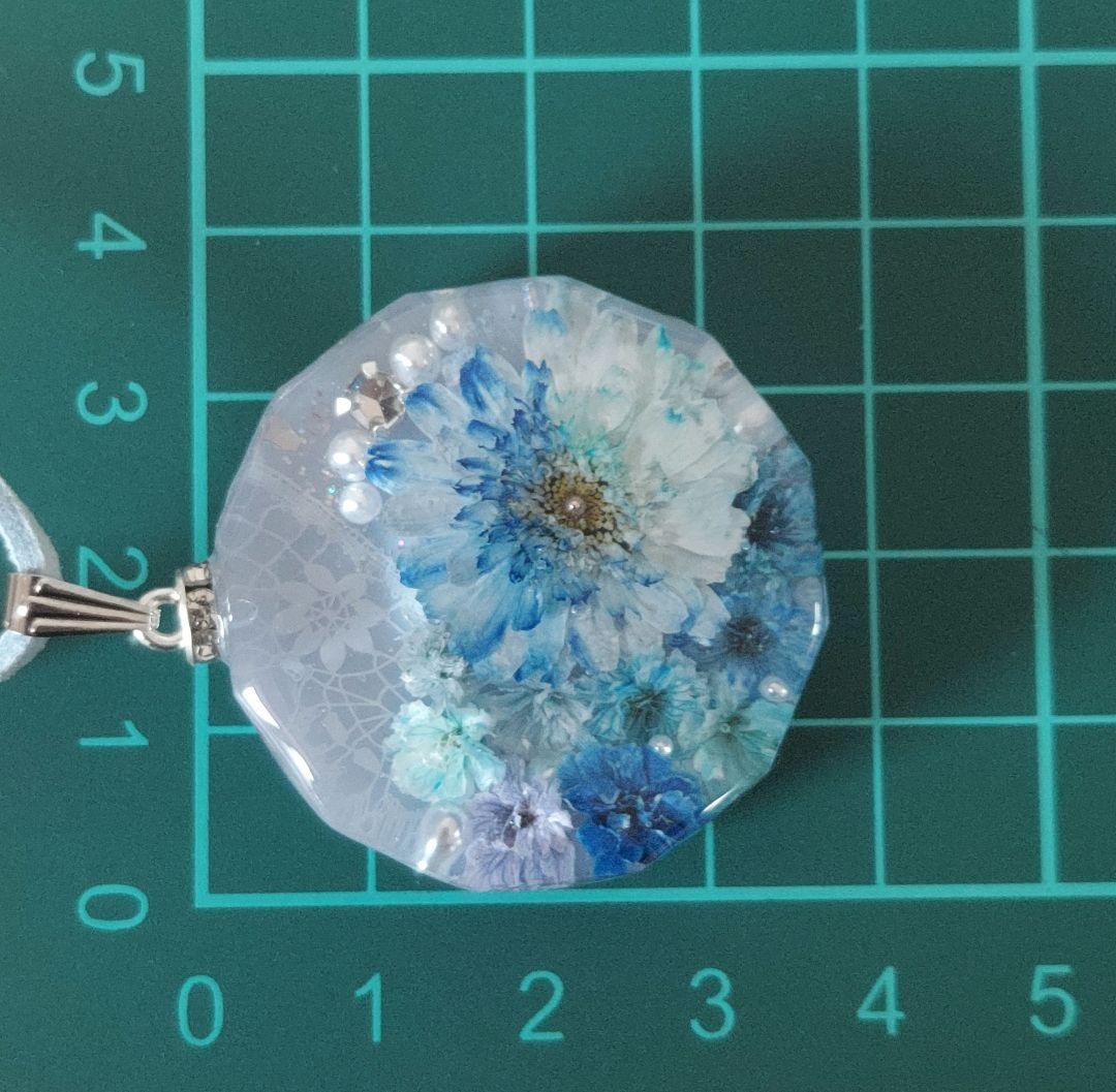 【1132】レジン　マトリカリア　ネックレス　ペンダント　ハンドメイド