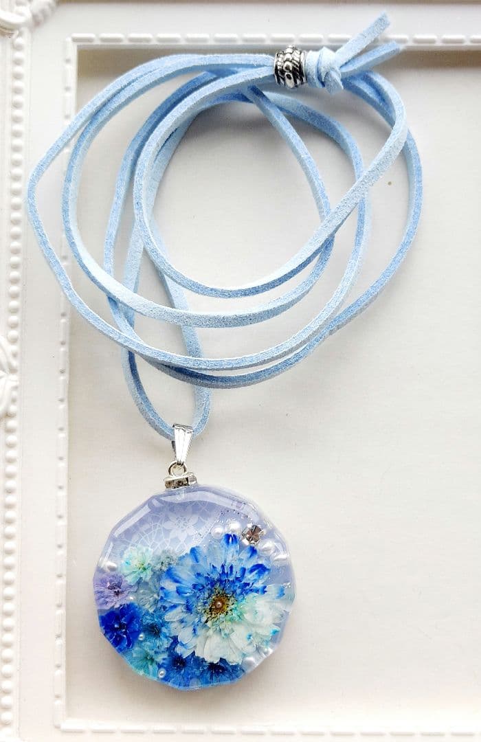 【1132】レジン　マトリカリア　ネックレス　ペンダント　ハンドメイド