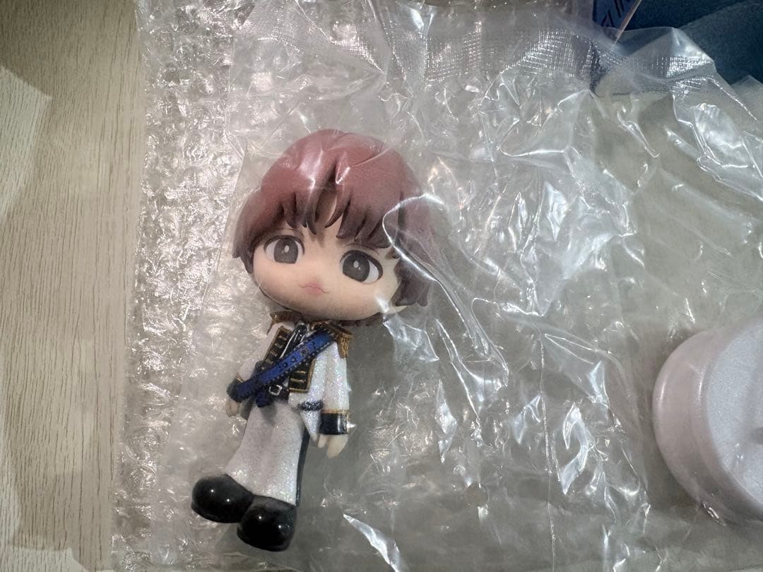 伊野尾慧 フィギュア シークレット