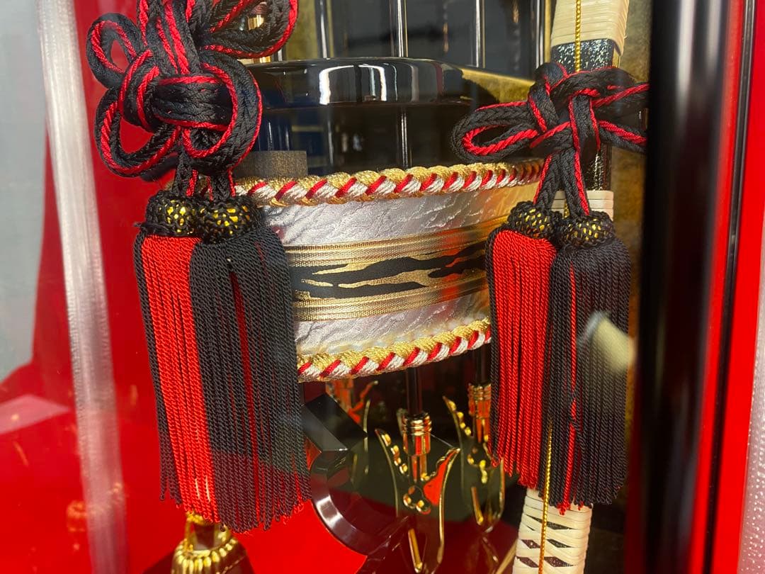 破魔弓　ガラスケース１５号・間口約２６×奥行約２３×高さ約５３㎝