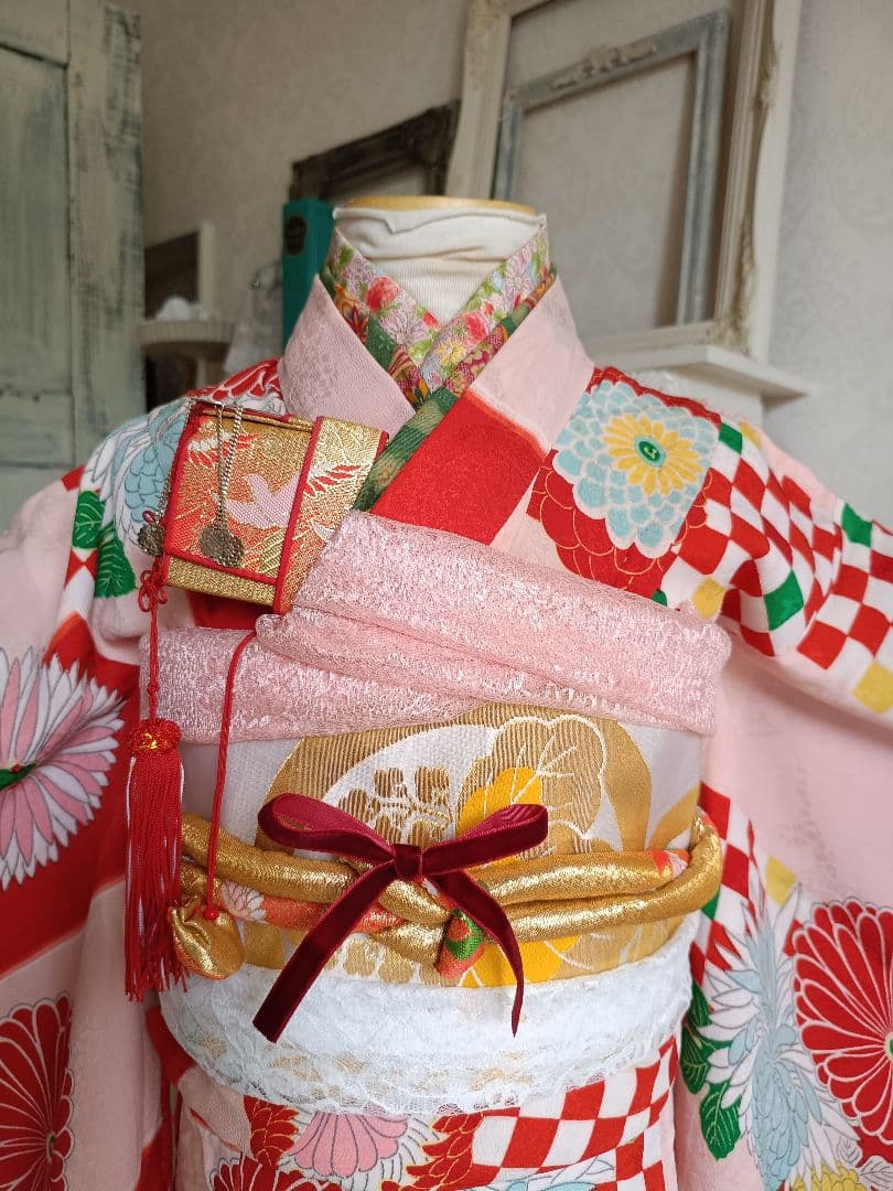 アンティーク格子模様の着物と白の作り帯☆七五三７歳セット