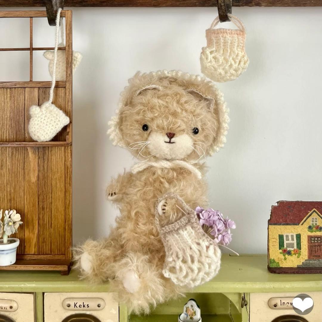 編み物と優しいくまさん 海外作家様 ぬいぐるみボックス テディベア ハンドメイド