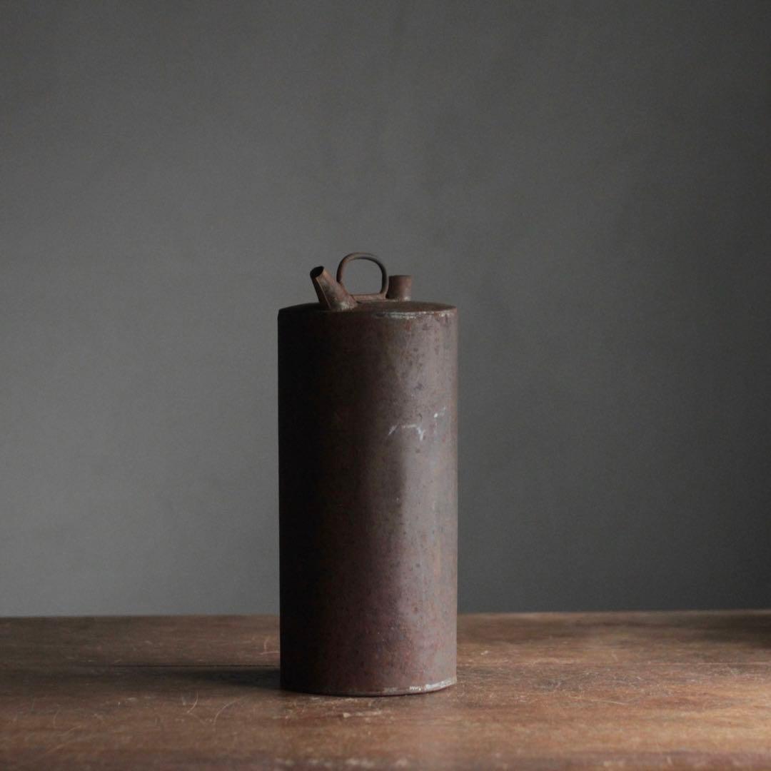 錆びた 鉄あるいはブリキ 水注 古道具 アンティーク オブジェ