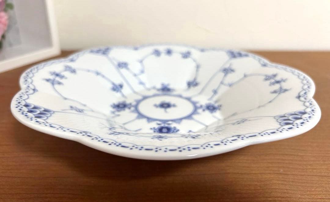 ブルーフルーテッド　ハーフレース　ペタルボウル