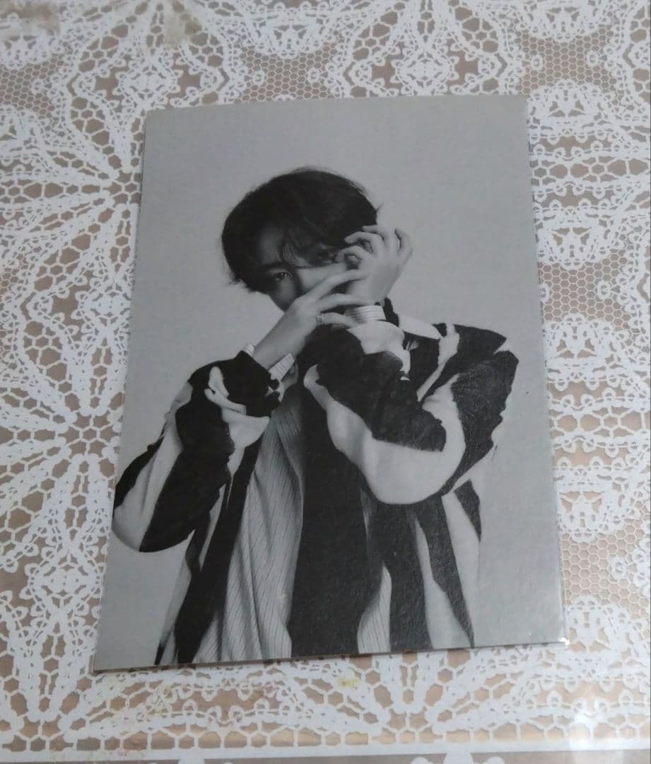 SEVENTEEN《ジョンハン》 2021年フォトカード モノクロ - メルカリ