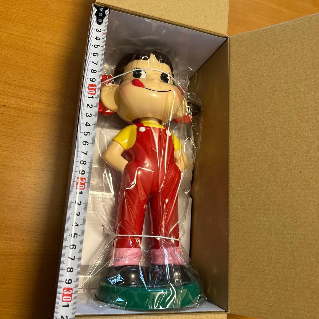 新品】首振りペコちゃん人形 非売品 約30cm 不二家 - メルカリ