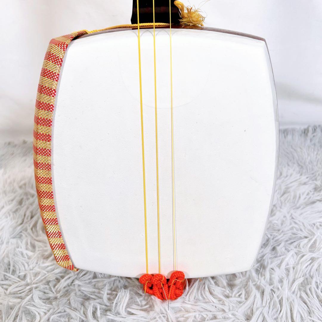 【希少】長唄三味線　中棹　紅木　金細　綾杉胴　天然糸巻き　一本溝