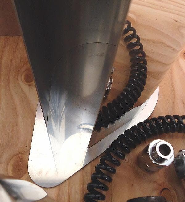 中古品エスプーマ充填機ディスペンサー容器2個ガス圧力調整器ボンベ