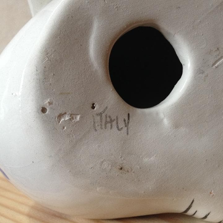 面白い顔の首長猫の大きめフィギュリン　愛嬌抜群なオブジェ　ヴィンテージ　陶器