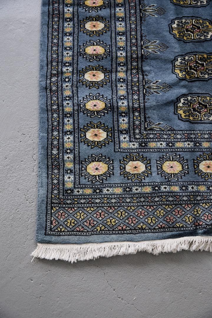 新品 パキスタン絨毯 トライバルラグ ラホール産（188×124cm）青