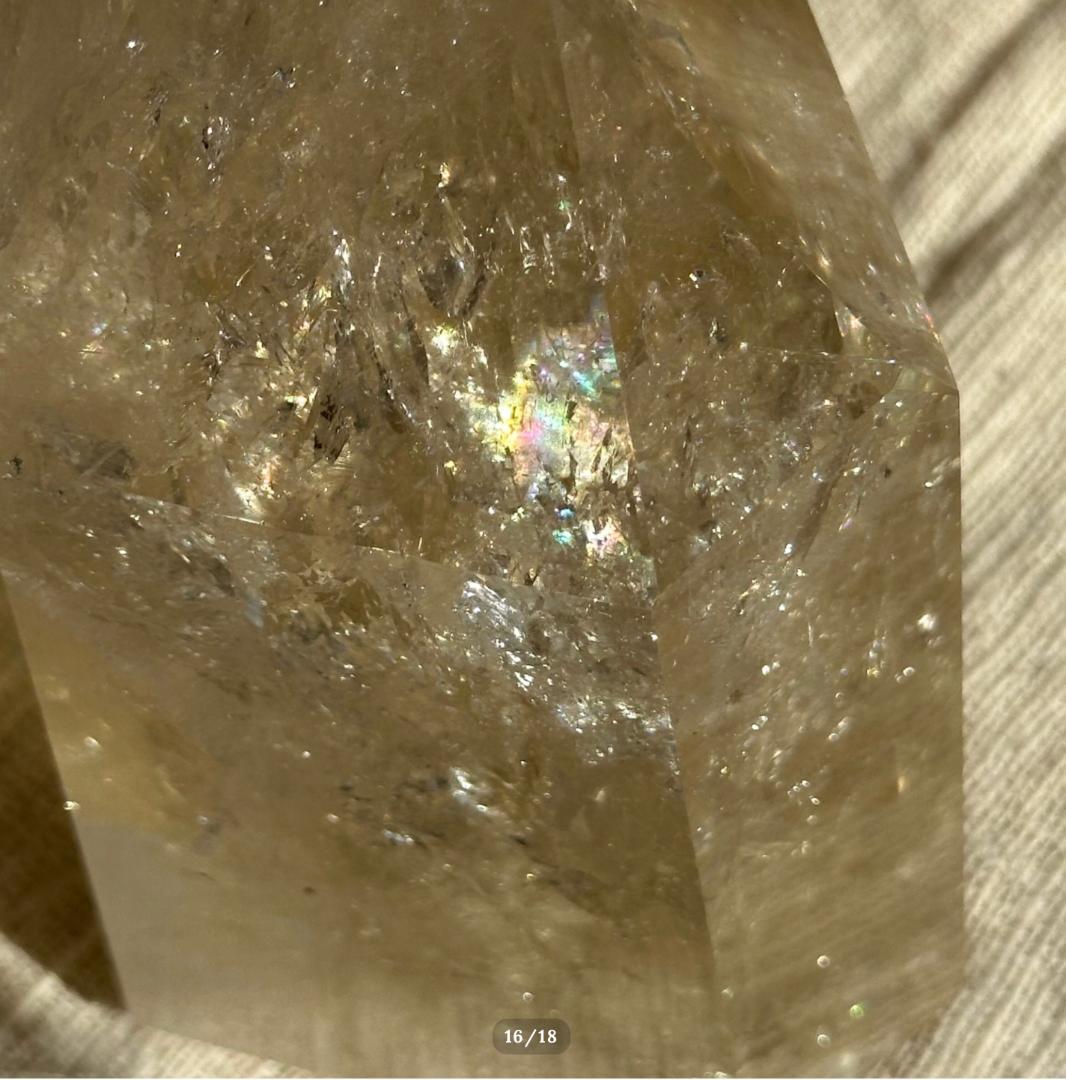 1.9kg 非加熱【シトリン】 天然 シトリン BIG ポイント ブラジル産