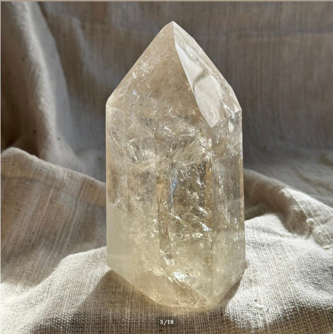 1.9kg 非加熱【シトリン】 天然 シトリン BIG ポイント ブラジル産