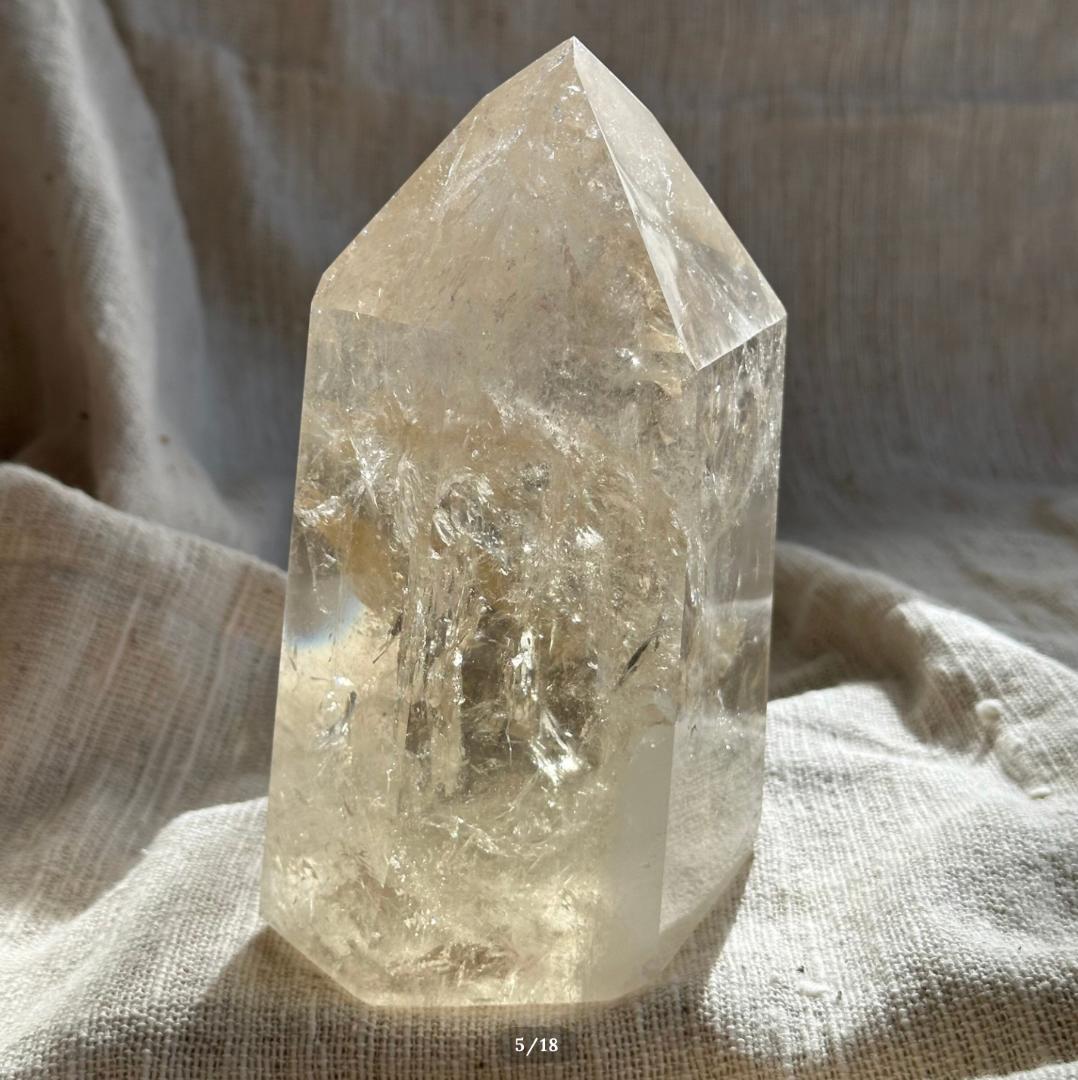 1.9kg 非加熱【シトリン】 天然 シトリン BIG ポイント ブラジル産