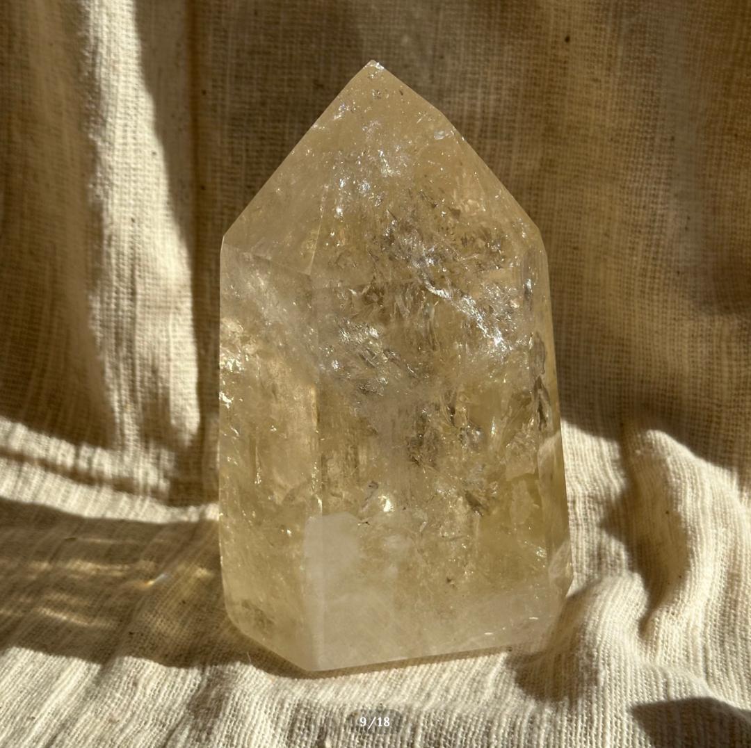 1.9kg 非加熱【シトリン】 天然 シトリン BIG ポイント ブラジル産